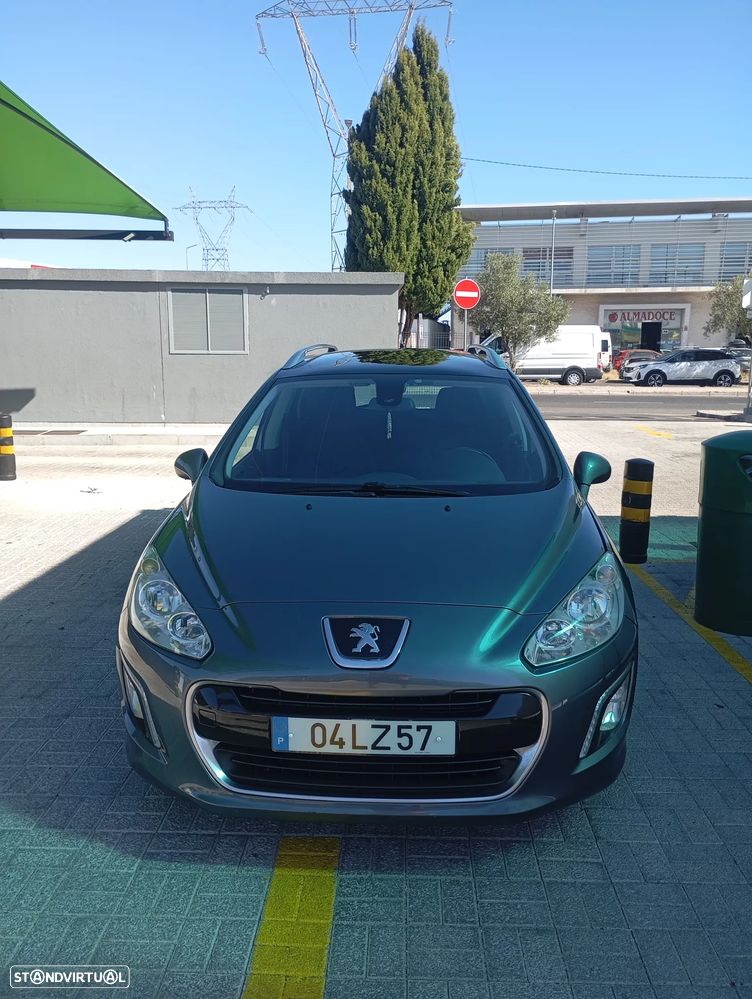 Peugeot 308 SW - 12