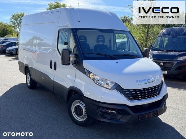 Iveco Daily 35-140A8V/Automat Hi-Matic/Średniak/Klima/Tempomat/3500kg na haku