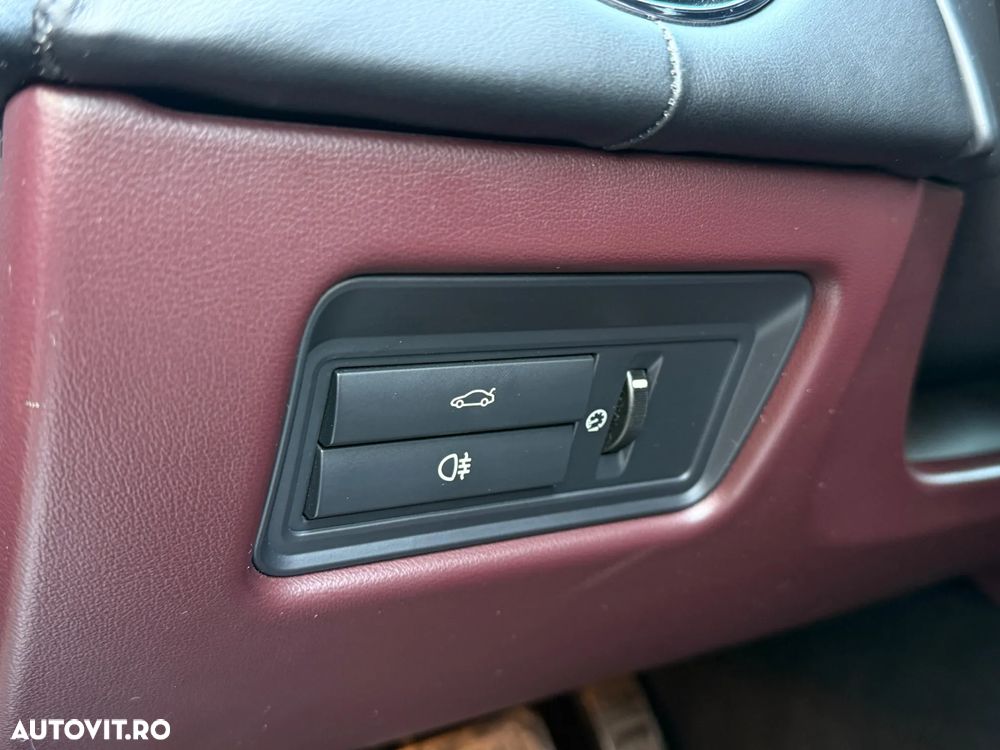 Jaguar XJ 30d Premium Luxury - 18