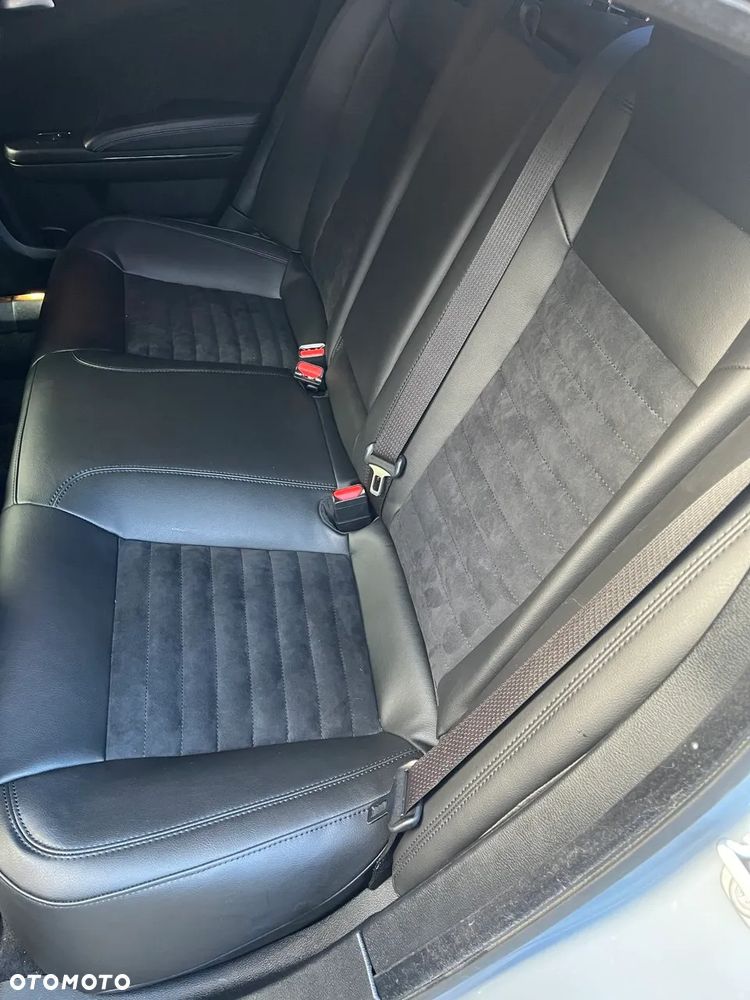 Dodge Charger 5.7 R/T - 3