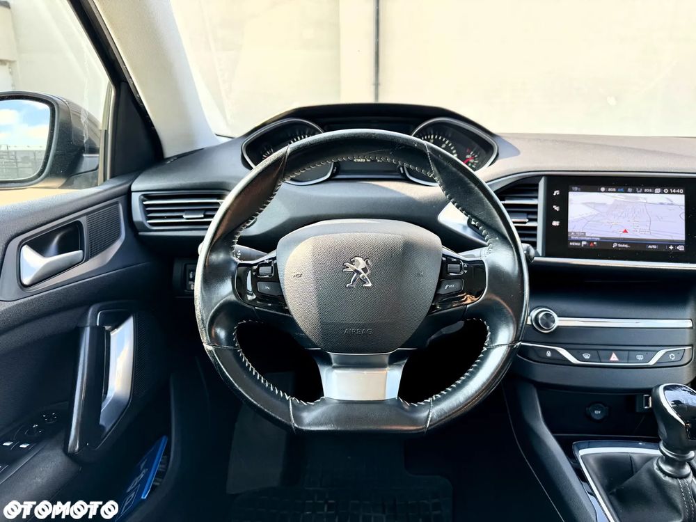 Peugeot 308 SW 1.5 BlueHDi Active S&S - 19