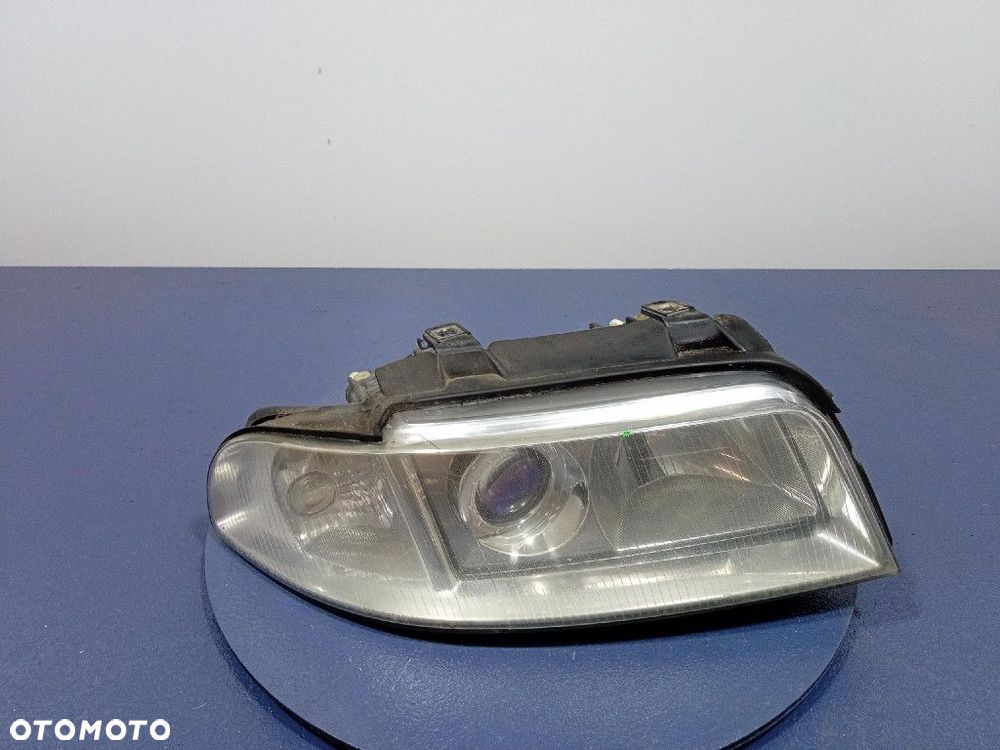 AUDI A4 B5 LIFT 99- REFLEKTOR PRAWY LAMPA H7 EU 8D0941030AK - 1