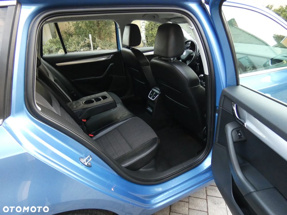 Skoda Octavia 1.6 TDI Elegance - 29