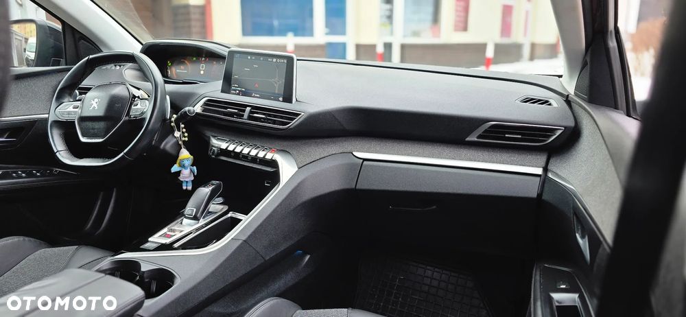 Peugeot 3008 1.5 BlueHDi Active S&S EAT8 - 33