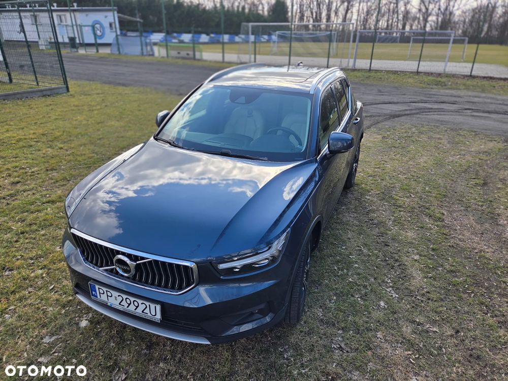 Volvo XC 40 D4 AWD Inscription - 8