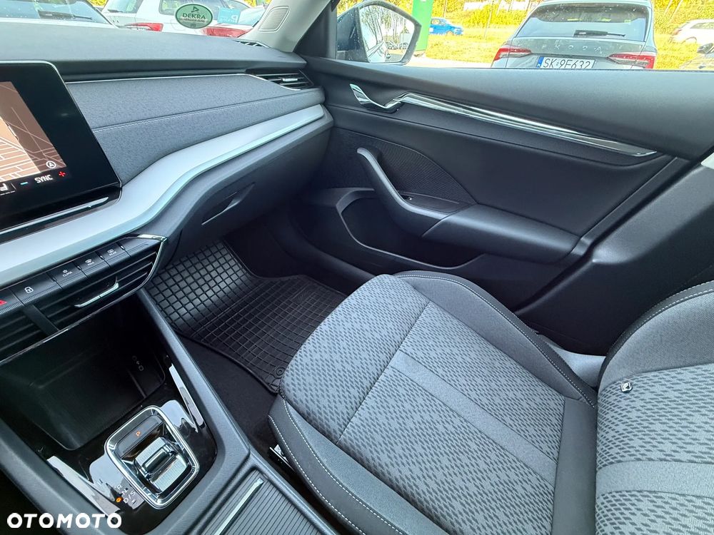 Skoda Octavia 2.0 TDI Style DSG - 30