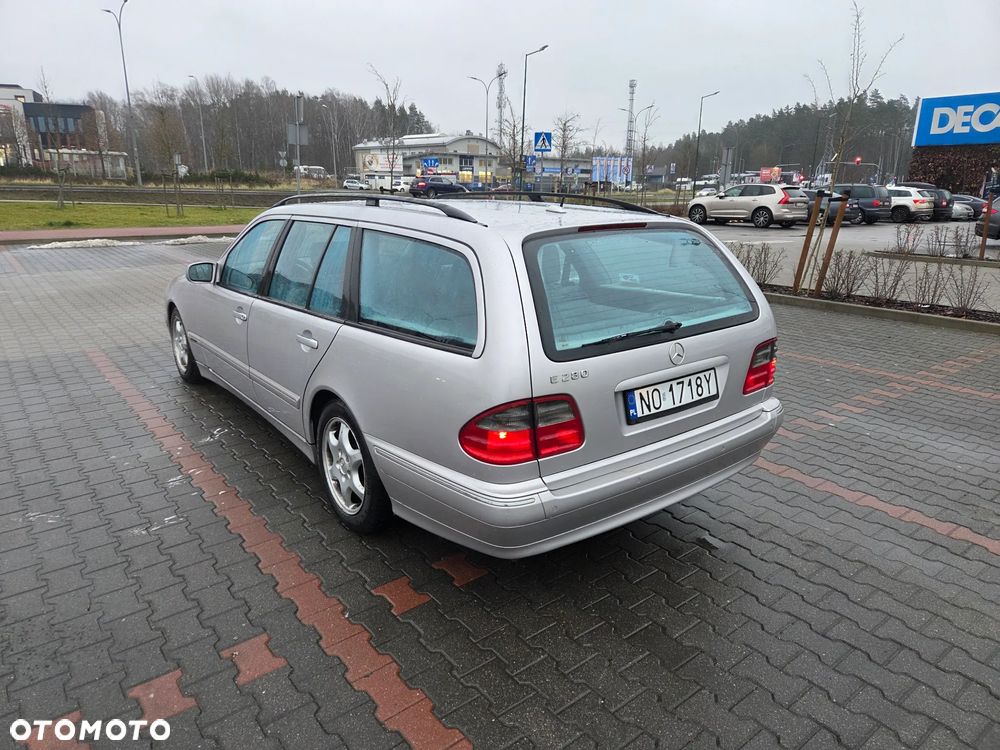 Mercedes-Benz Klasa E 280 T 4-Matic Avantgarde - 10