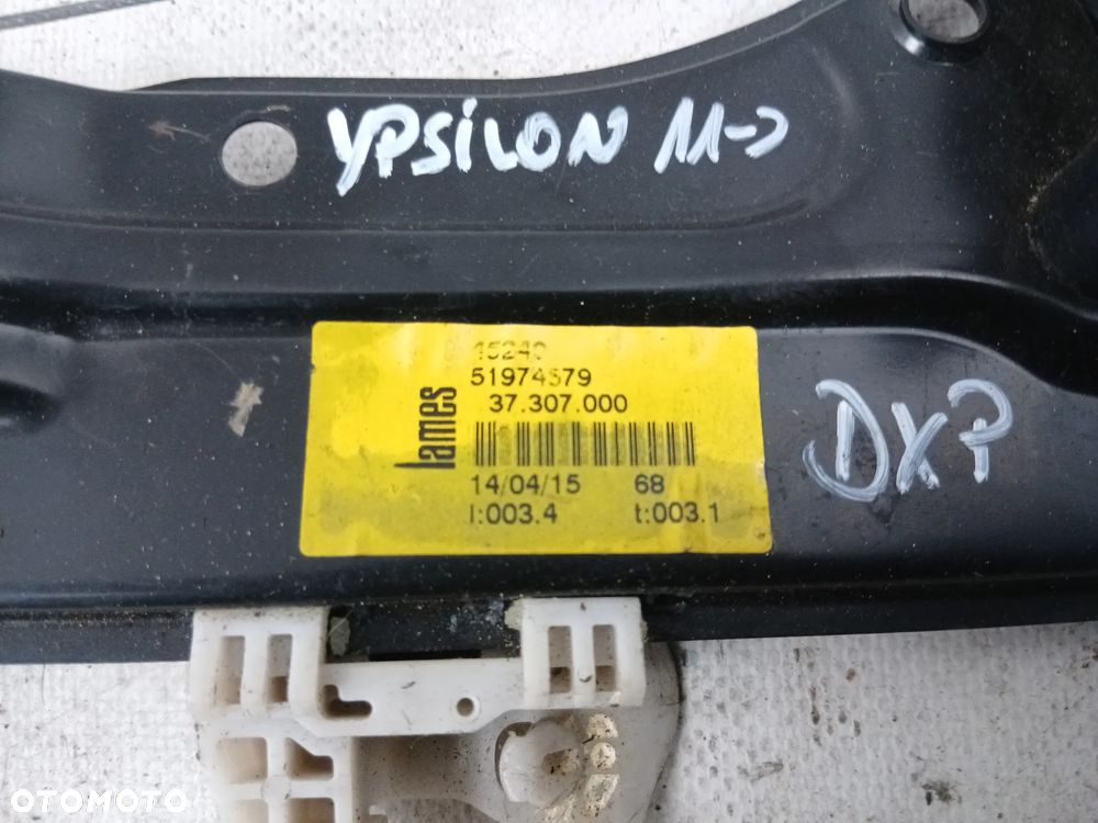 Podnośnik szyby mechanizm silniczek przód przedni prawy Lancia Ypsilon 2011- - 2