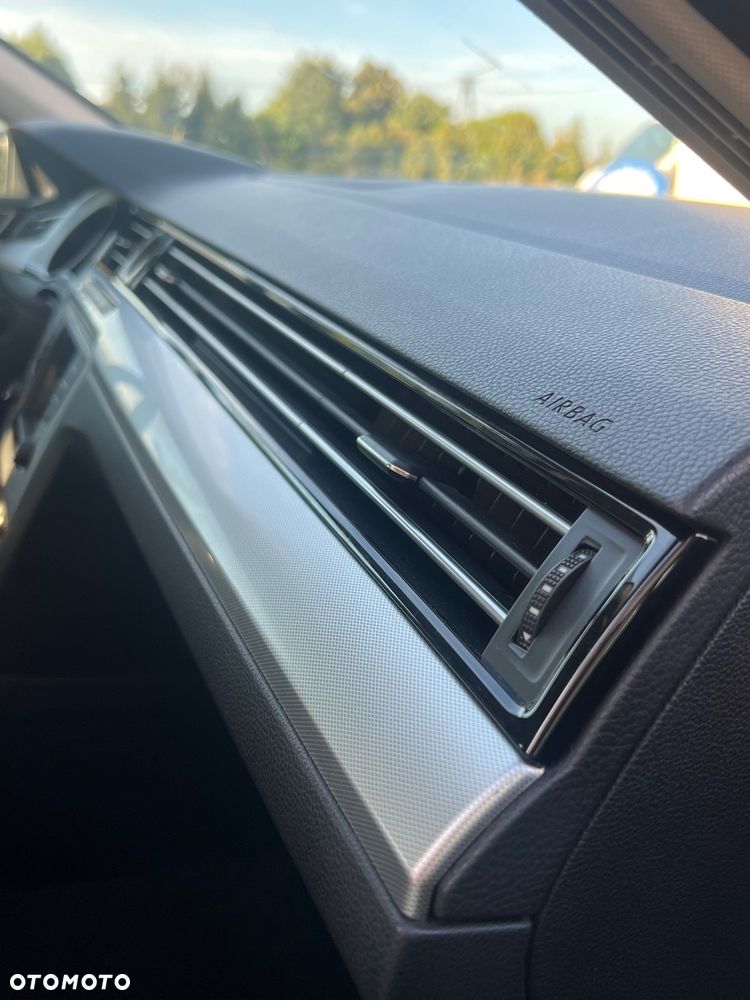 Volkswagen Passat 1.6 TDI BMT Comfortline - 22
