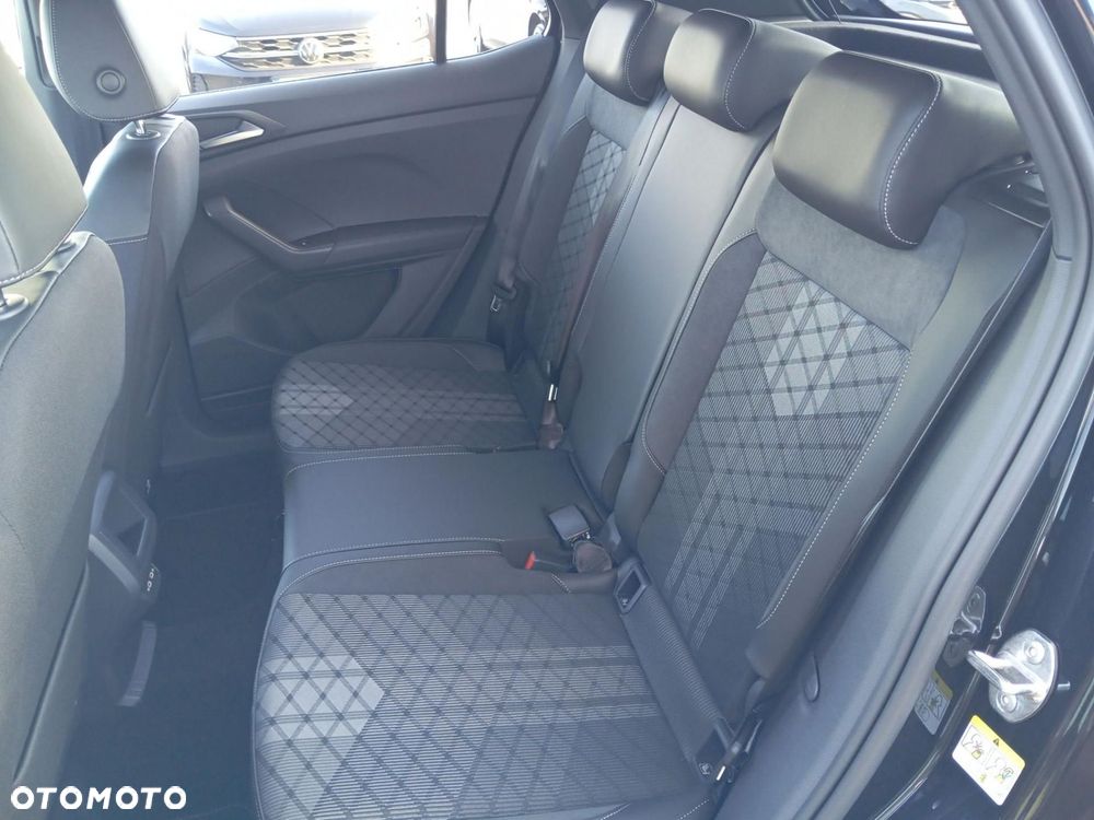 Volkswagen T-Cross - 18