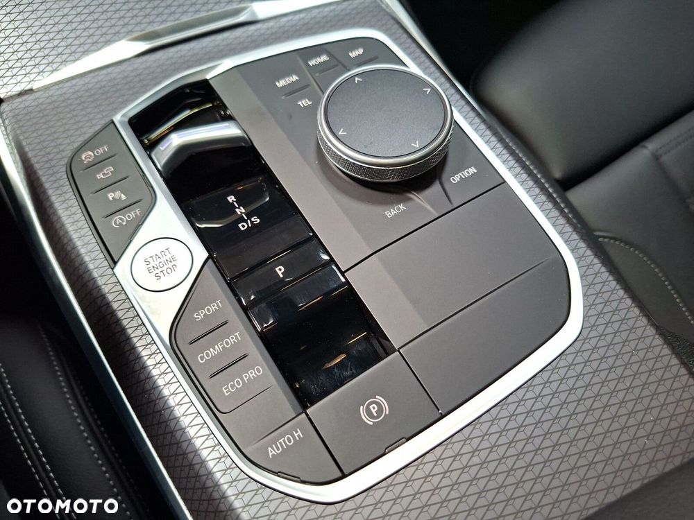 BMW Seria 3 - 16