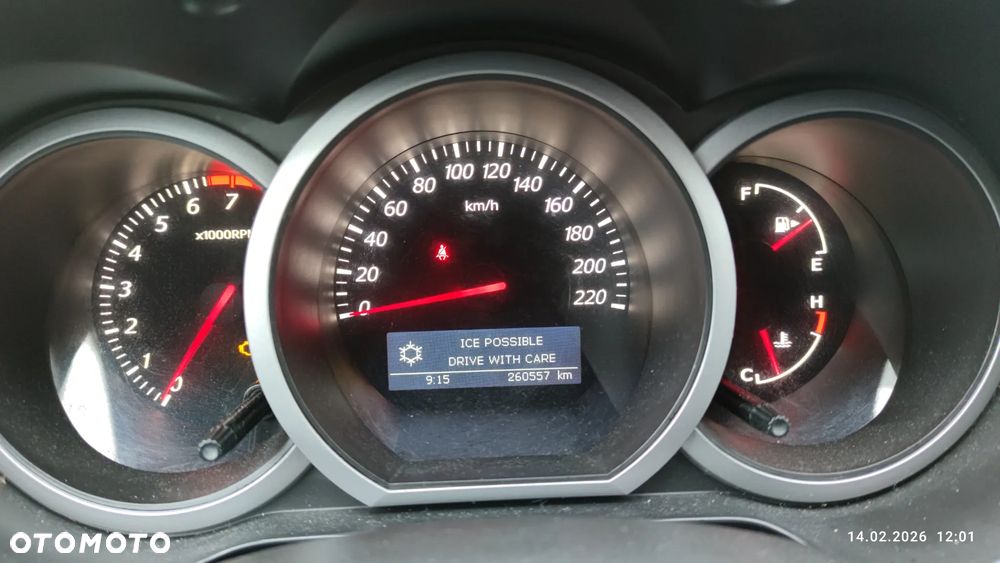 Suzuki Grand Vitara 2.4 Premium - 9