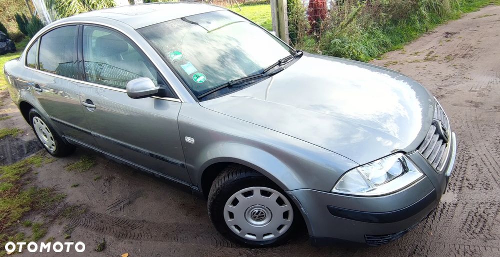 Volkswagen Passat - 5