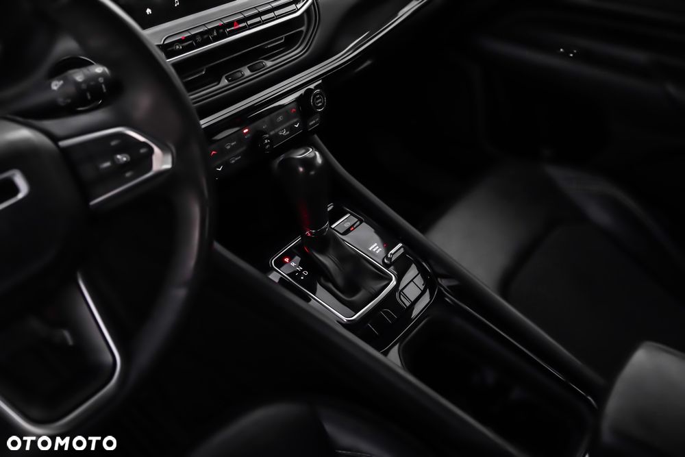 Jeep Compass - 31
