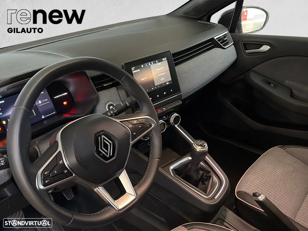 Renault Clio 1.0 TCe Techno Bi-Fuel - 13