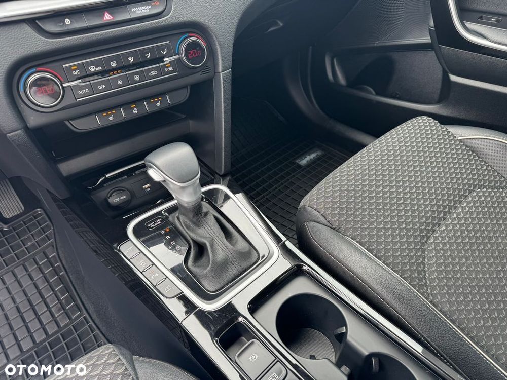 Kia Ceed 1.5 T-GDI Tribute DCT - 12