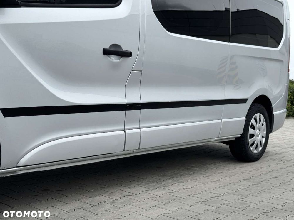 Opel Vivaro - 25