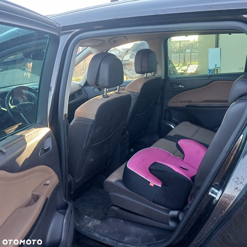 Opel Zafira 2.0 CDTI Cosmo - 6