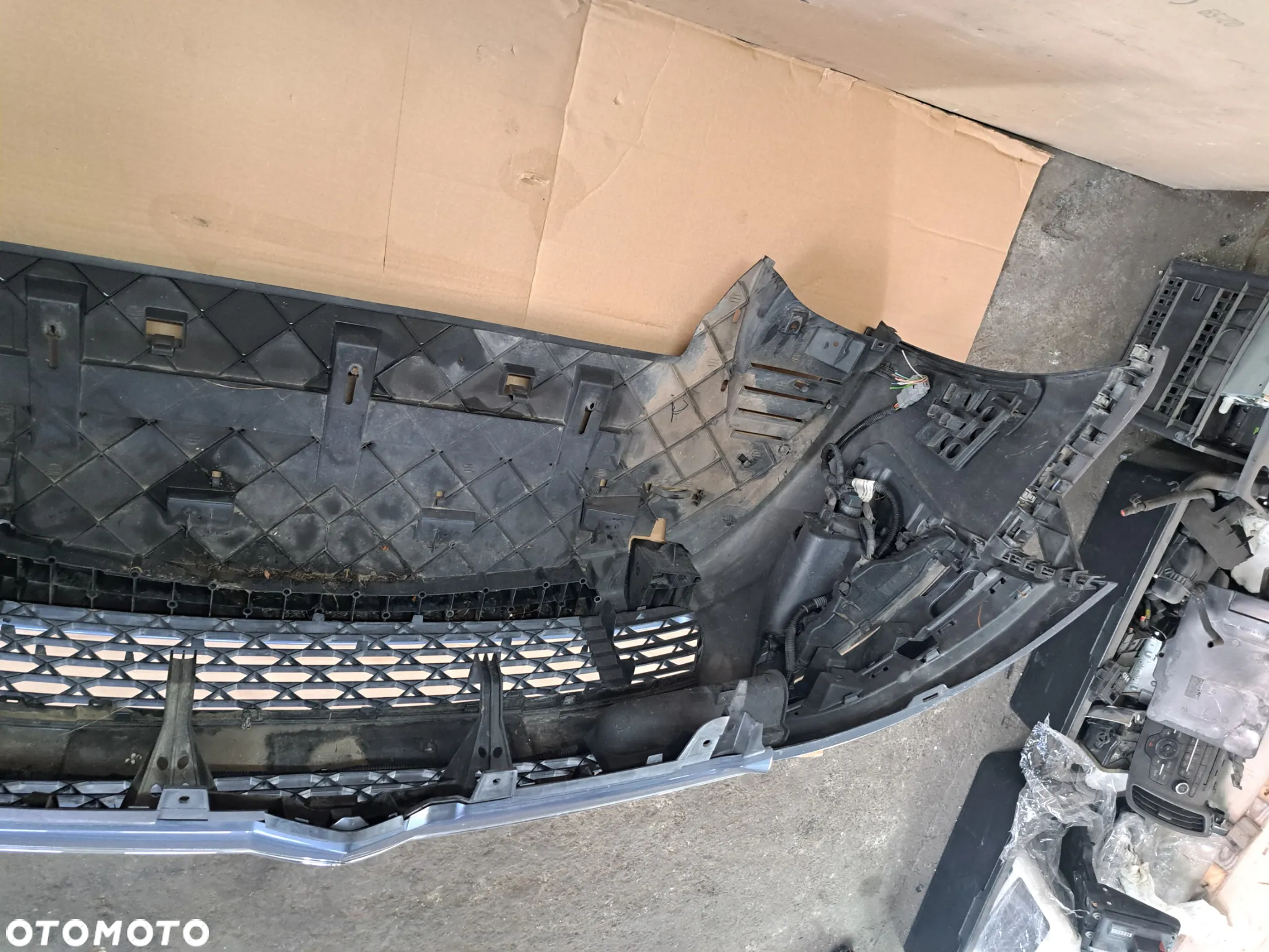 Citroen C4 Grand Picasso I lift zderzak przedni kompletny led Grand Picasso - 5