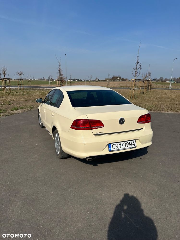 Volkswagen Passat 1.6 TDI BlueMotion - 7