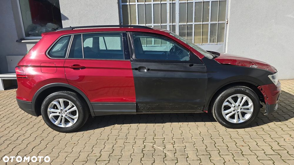 Volkswagen Tiguan - 11
