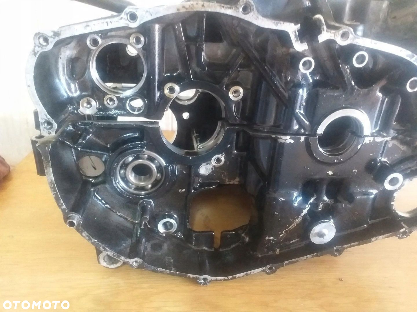 KARTERY BLOK SILNIKA TŁOKI HONDA MAGNA VF700 RC21E - 12