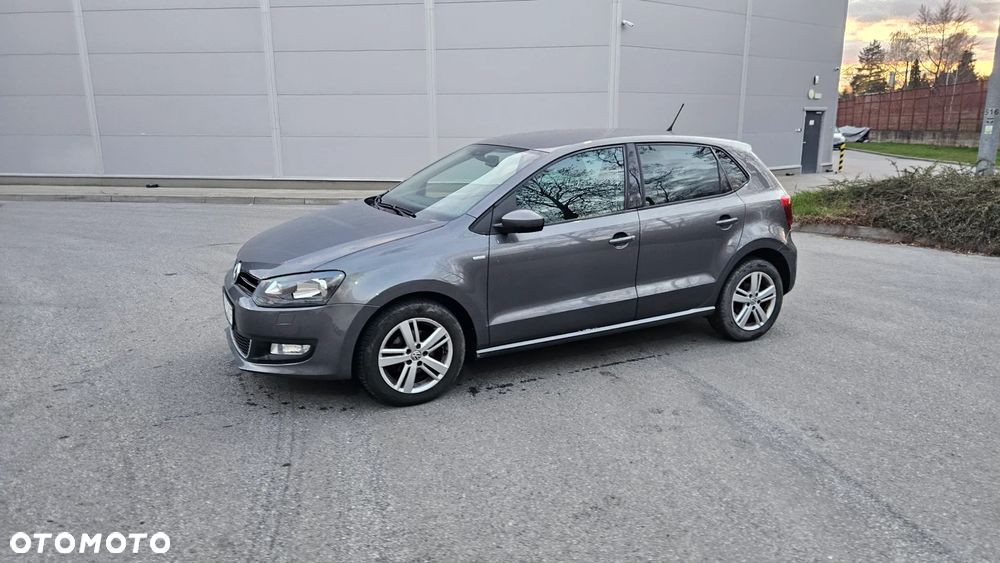 Volkswagen Polo 1.4 16V Comfortline - 18