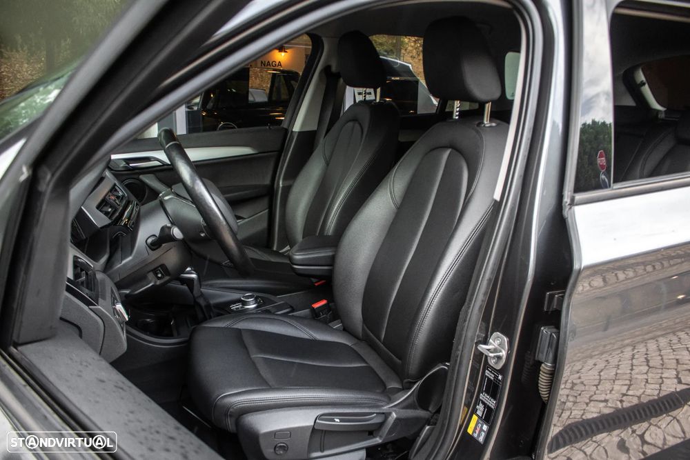 BMW X1 xDrive25e Advantage - 26