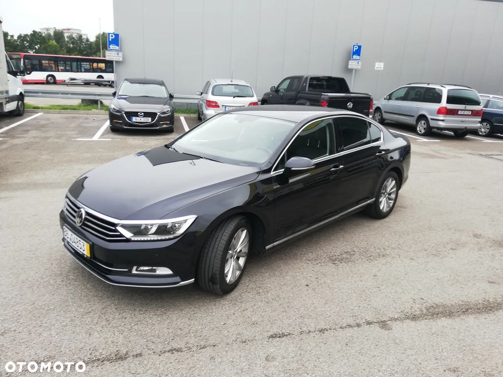 Volkswagen Passat 2.0 TDI (BlueMotion Technology) DSG Highline - 30