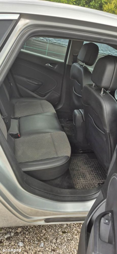Opel Astra 1.7 CDTI - 8