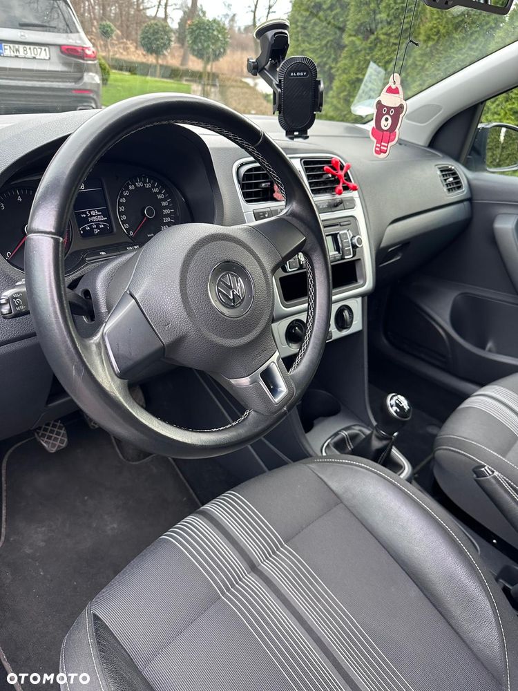 Volkswagen Polo 1.2 MATCH - 9