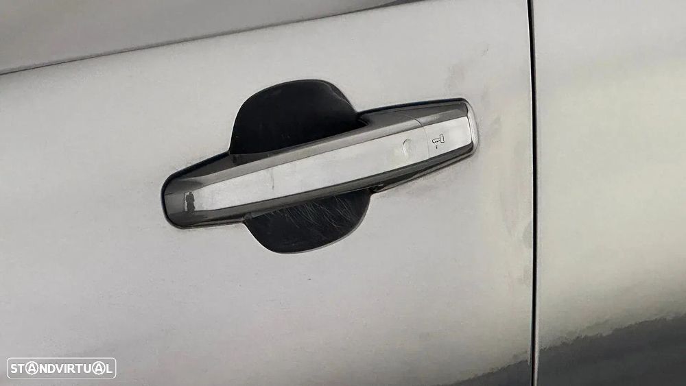 Jaguar F-Pace 2.0 P400e AWD R-Dynamic Black - 25