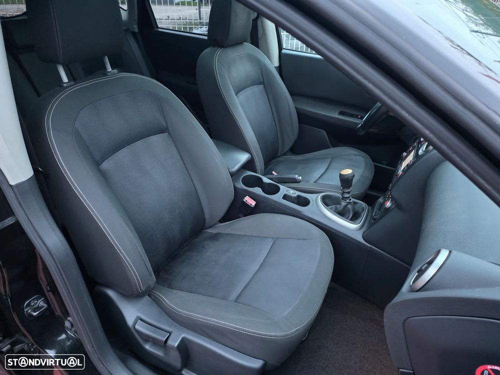 Nissan Qashqai 1.5 dCi Tekna Sport 18 129g - 2