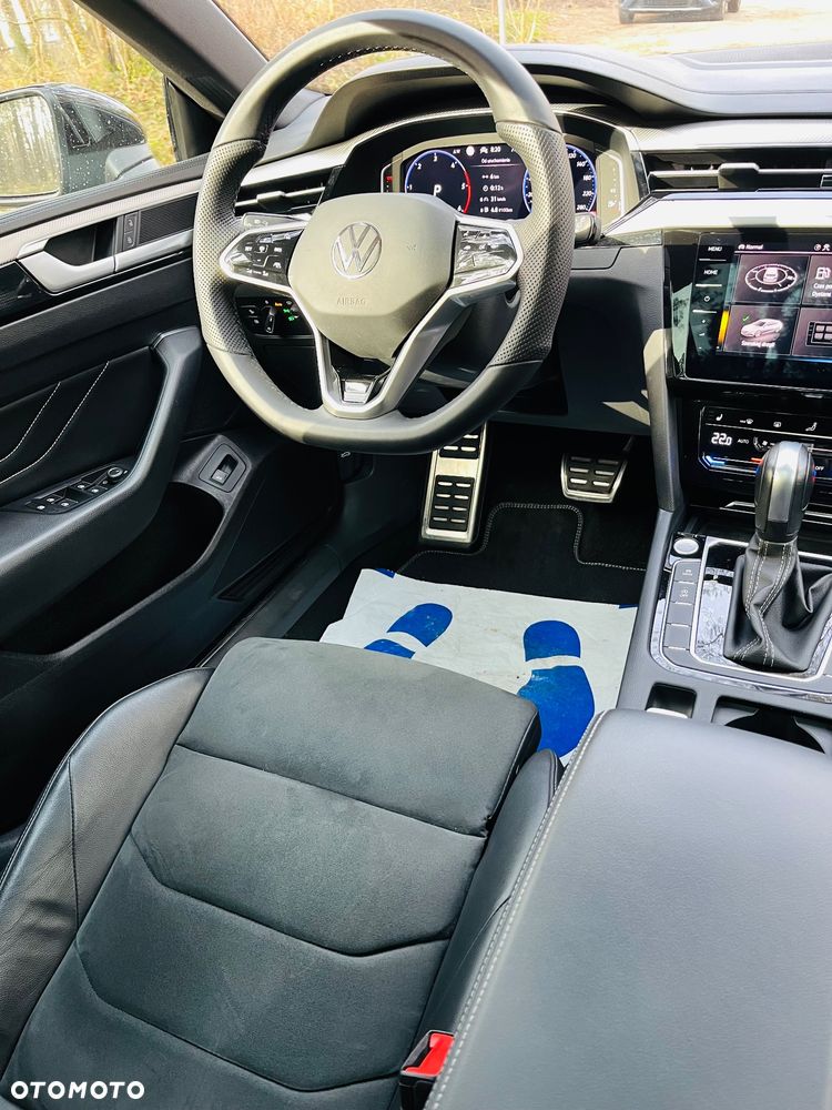 Volkswagen Arteon 2.0 TDI SCR 4Motion DSG R-Line - 26