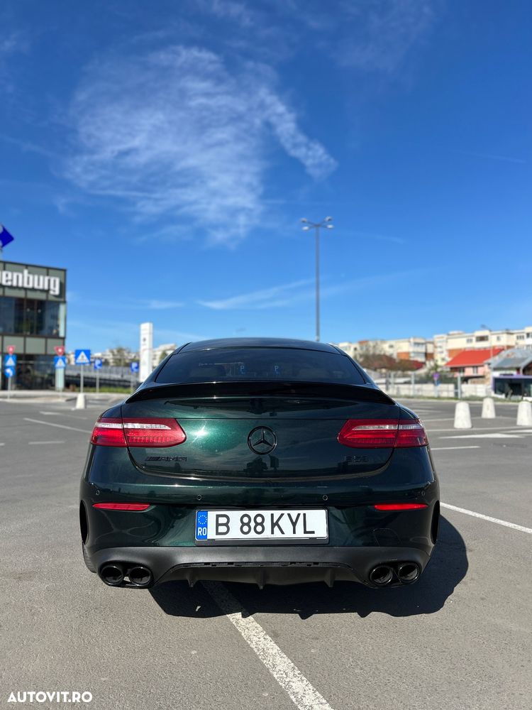 Mercedes-Benz E 400 4MATIC - 8