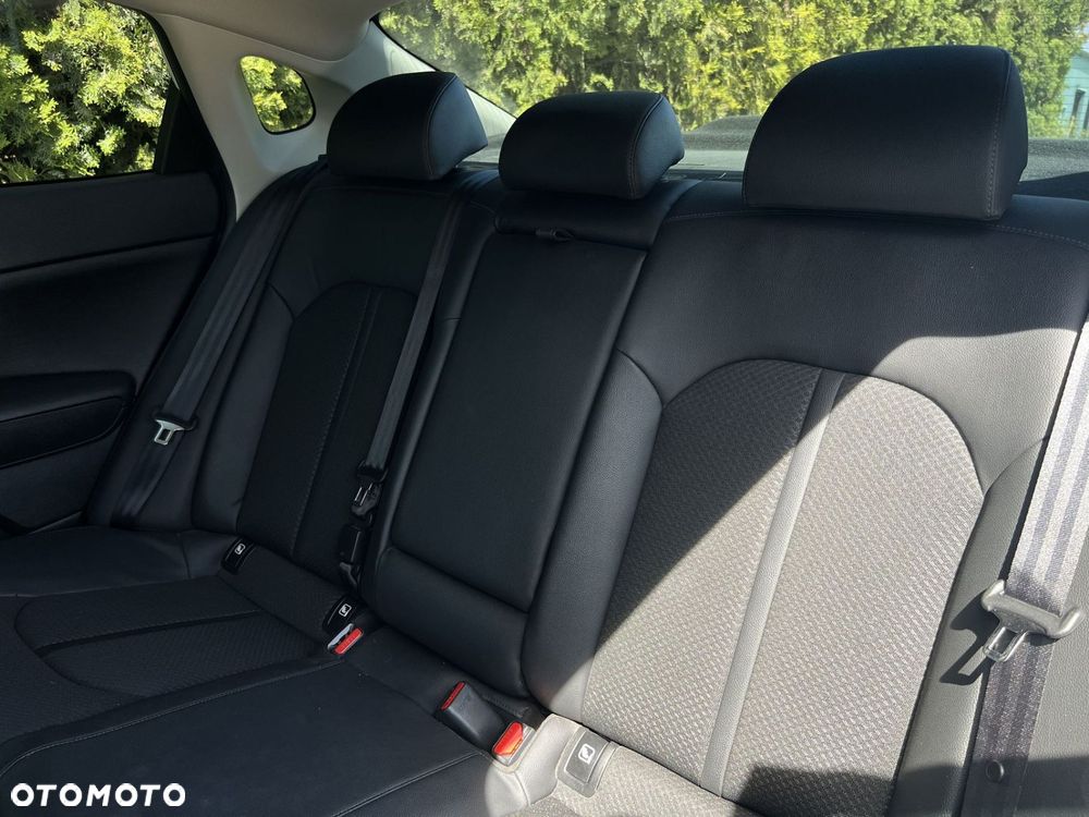 Kia Optima 1.6 T-GDI L DCT - 22