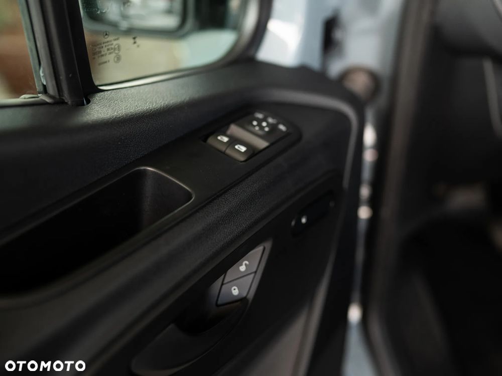 Mercedes-Benz Sprinter - 8