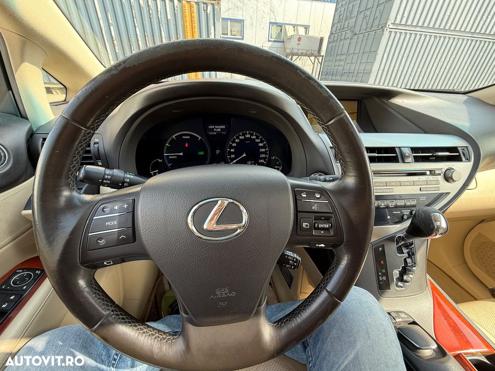 Lexus Seria RX 450h Aut. Luxury - 4