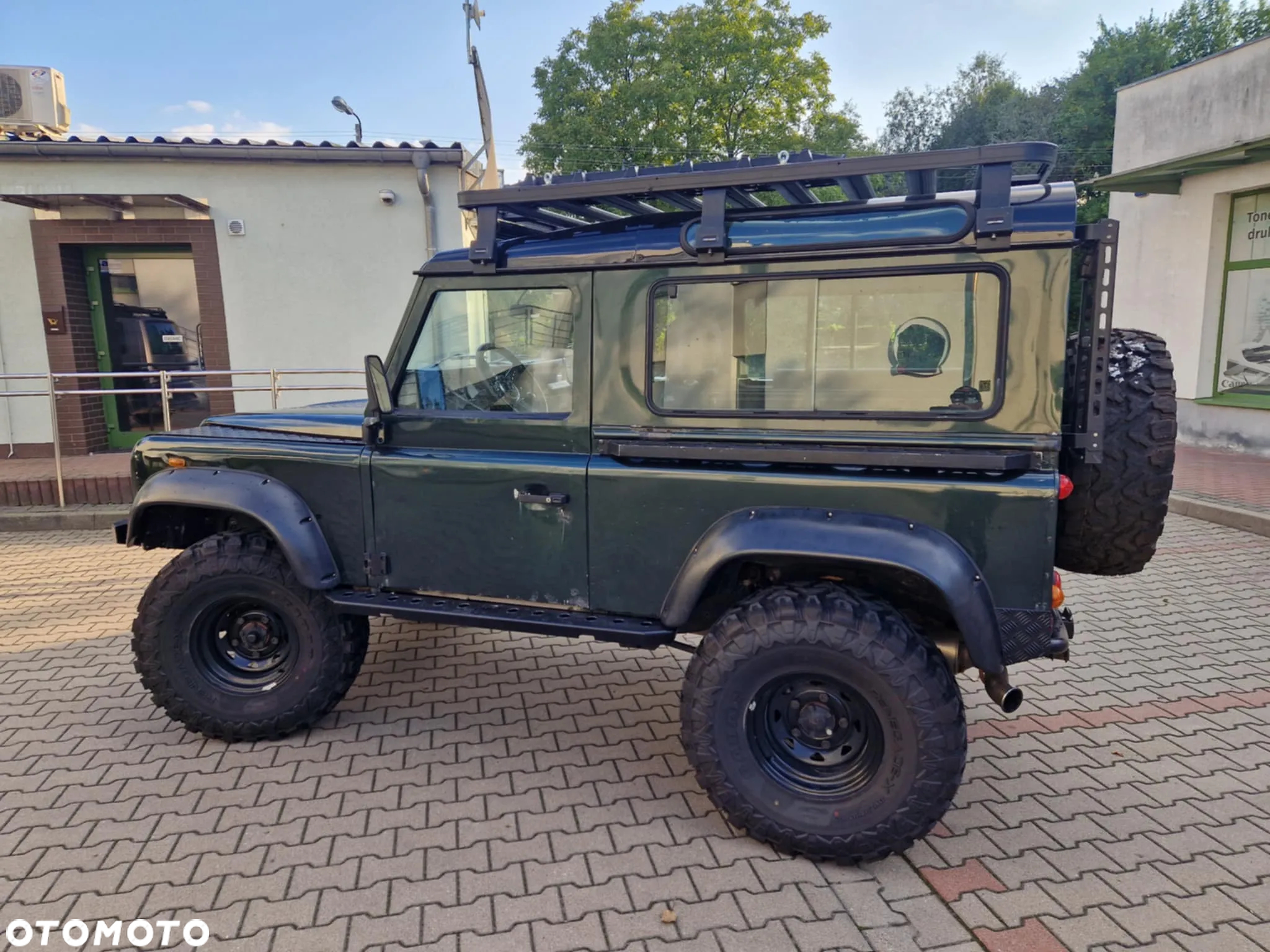 Land Rover Defender 90 2.5 TDI - 17