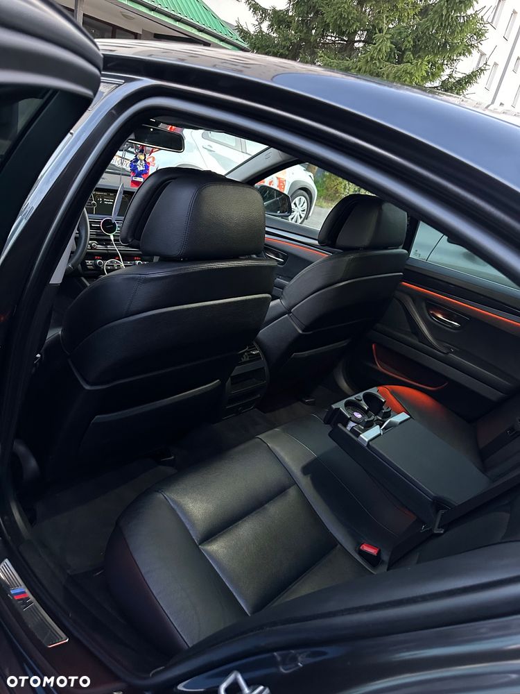 BMW Seria 5 520d - 10