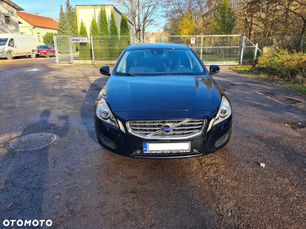 Volvo V60 D3 Summum - 3