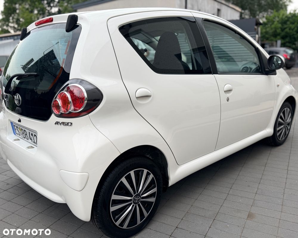 Toyota Aygo 1.0 VVT-i Sprint EU6 - 9