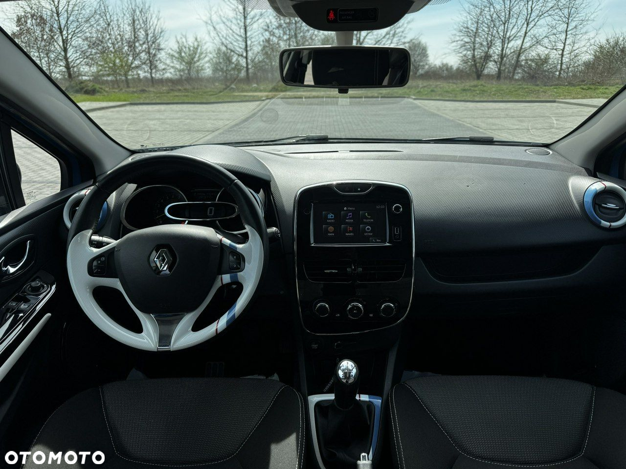 Renault Clio TCe 90 Luxe - 10