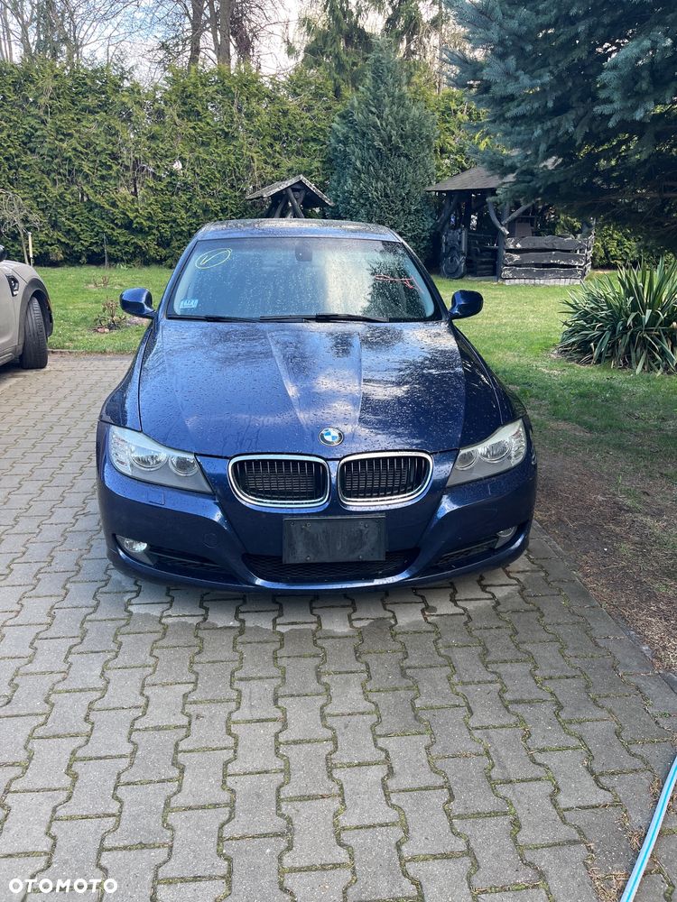 BMW Seria 3 ver-325i-xdrive-edition-exclusive - 2