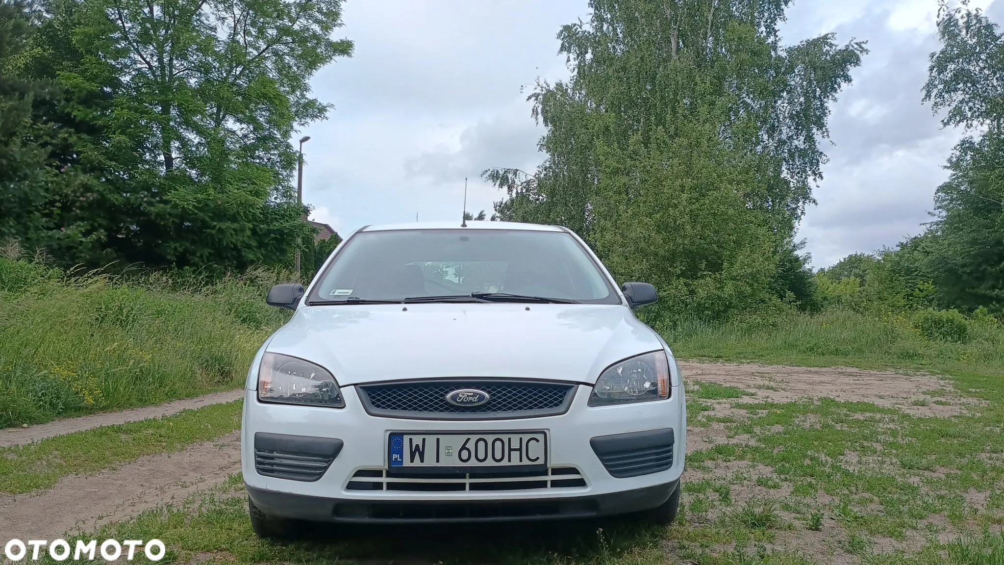Ford Focus 1.6 Ambiente - 11
