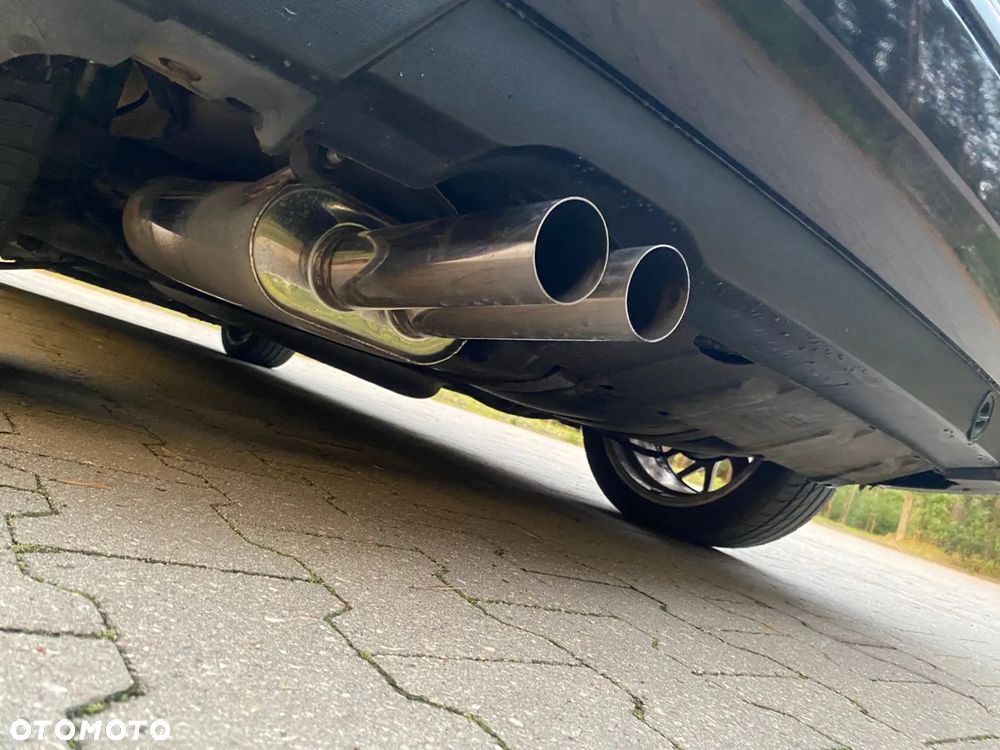 Volkswagen Golf 2.0 16V GTI - 13