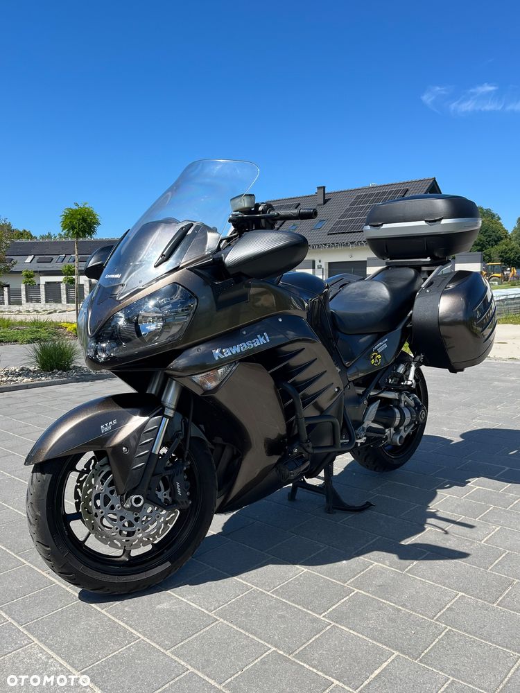 Kawasaki GTR - 1