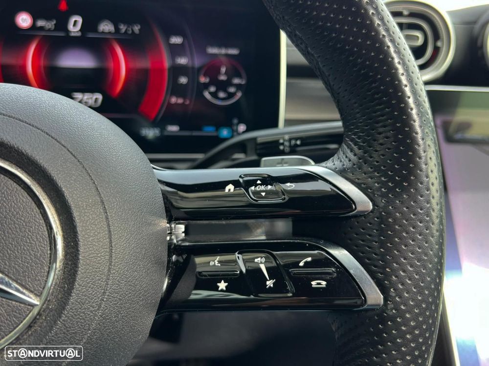 Mercedes-Benz C 300 d AMG Line - 19