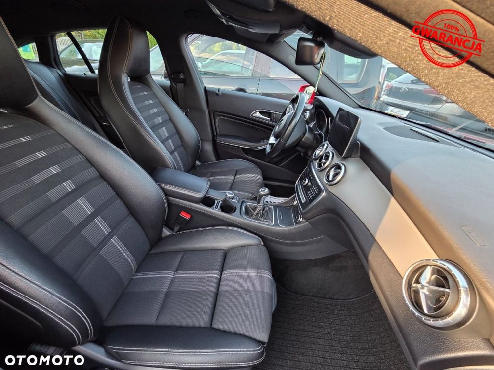 Mercedes-Benz CLA - 30