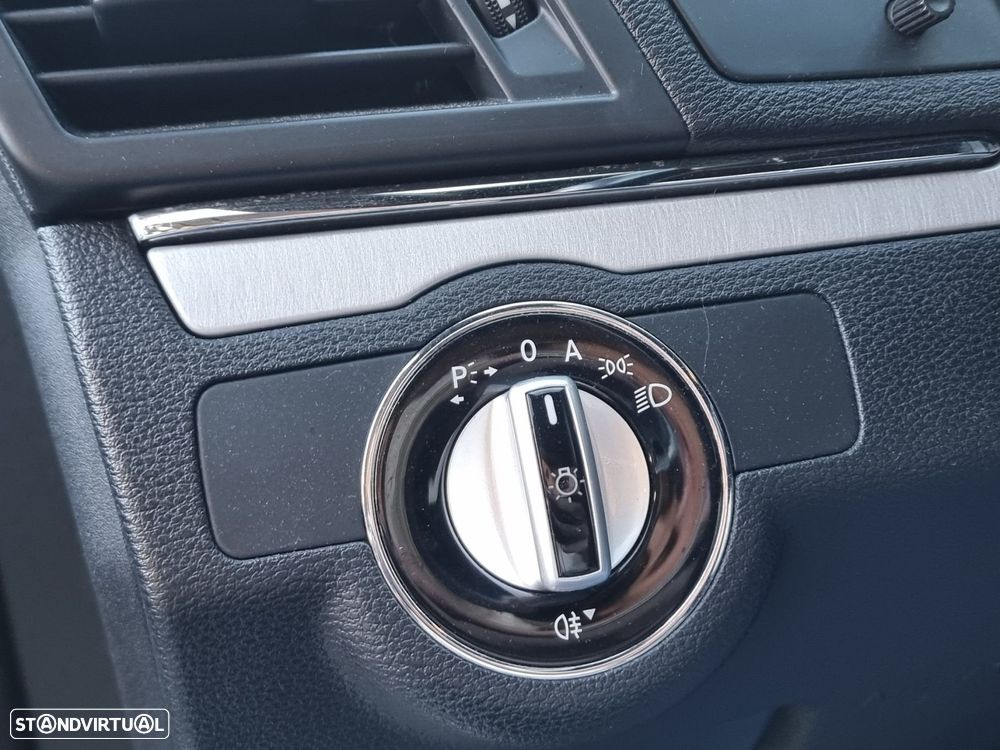 Mercedes-Benz E 250 CDi Elegance BE Auto. - 17